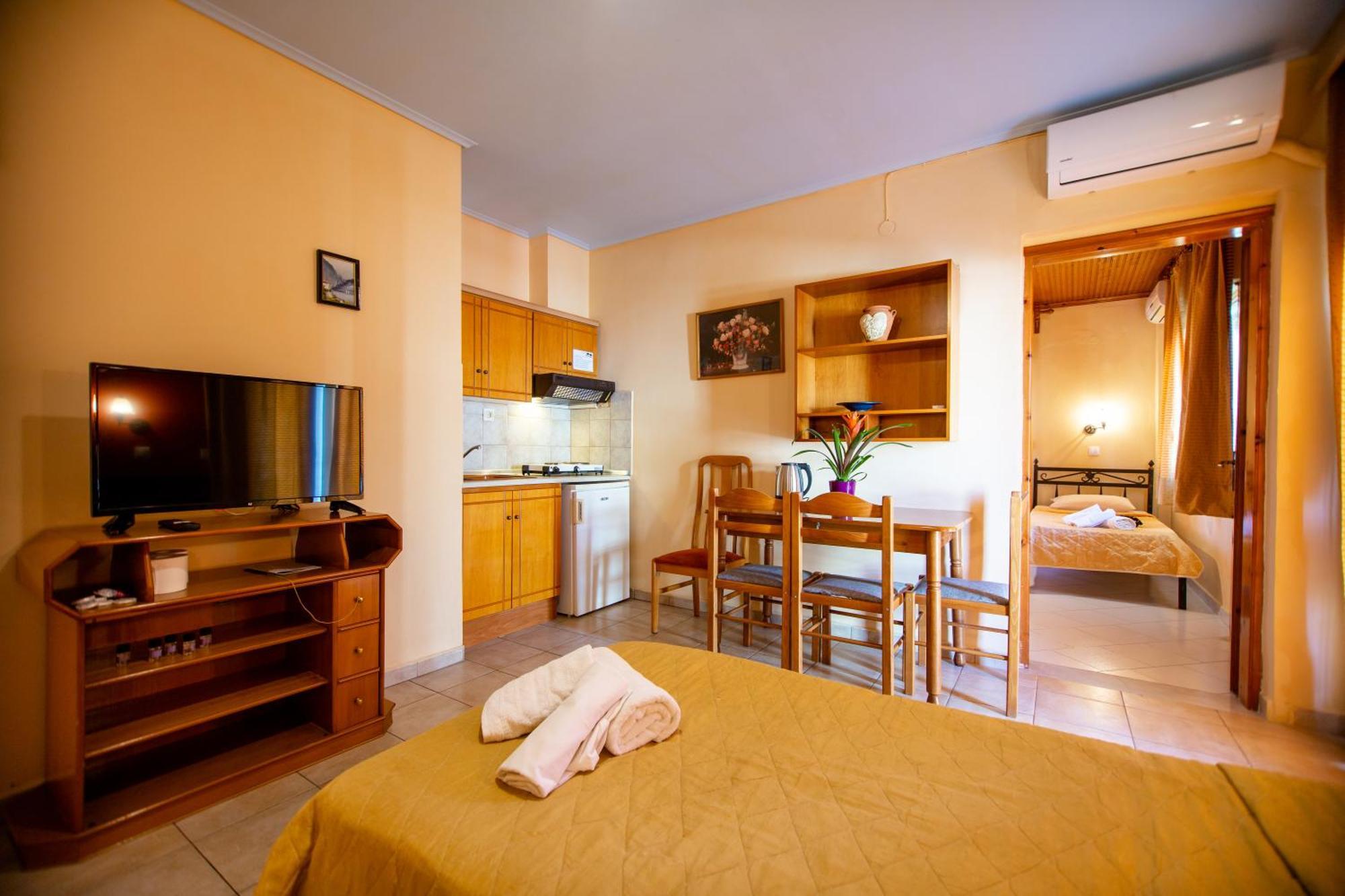Vrasná Xenia Palace Luxury Apartments المظهر الخارجي الصورة