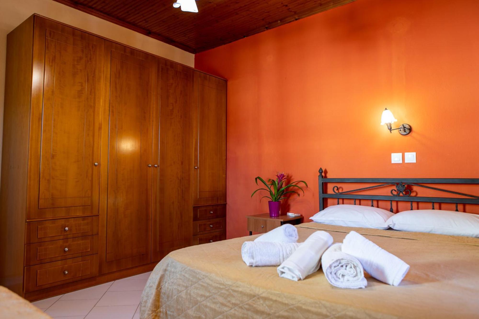 Vrasná Xenia Palace Luxury Apartments المظهر الخارجي الصورة